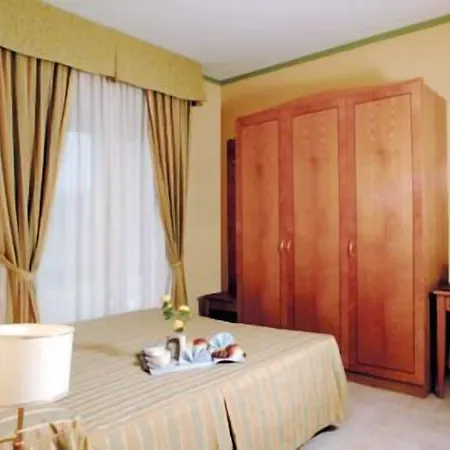 Relax Szálloda 4*
