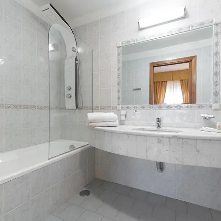 Szálloda Relax 4*